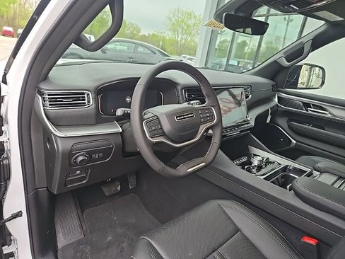 New 2026 Jeep Grand Wagoneer 4WD w/ Quick Order Packge 29V Upland image 35