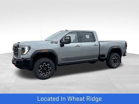 Used 2026 GMC Sierra 2500 AT4X image 1