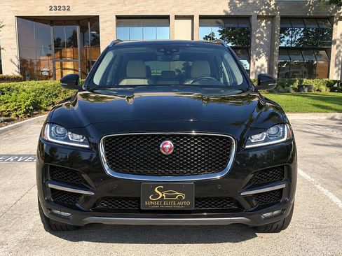 Used 2020 Jaguar F-PACE Prestige AWD/4WD image 5