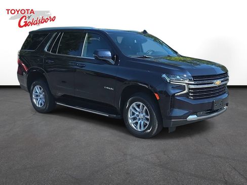 Used 2023 Chevrolet Tahoe LT w/ Luxury Package AWD/4WD image 3