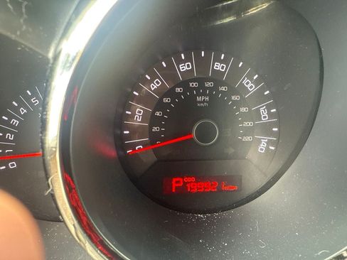 Used 2011 Kia Soul + FWD image 4