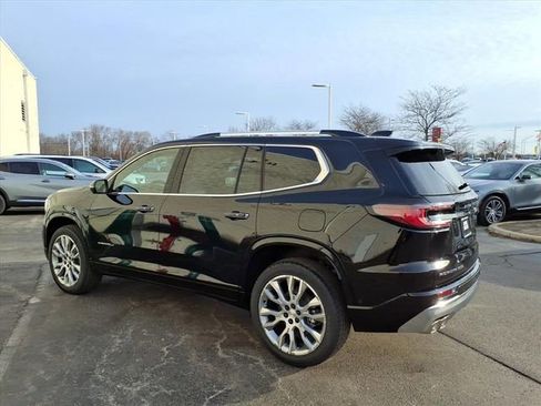 New 2026 GMC Acadia Denali w/ Super Cruise Package image 9