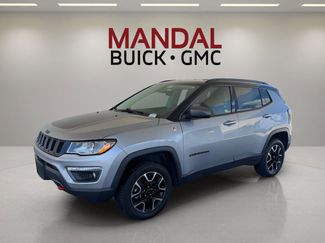 Used 2020 Jeep Compass Trailhawk video 1