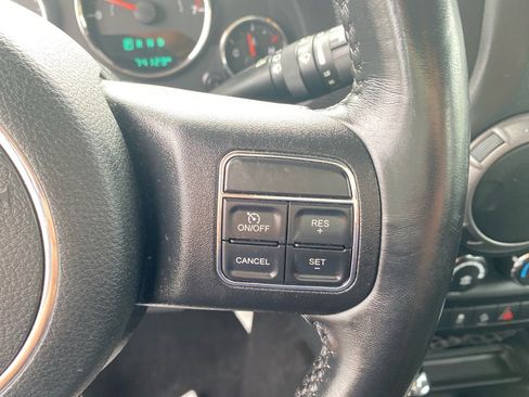 Used 2018 Jeep Wrangler Unlimited Sport w/ Connectivity Group image 14