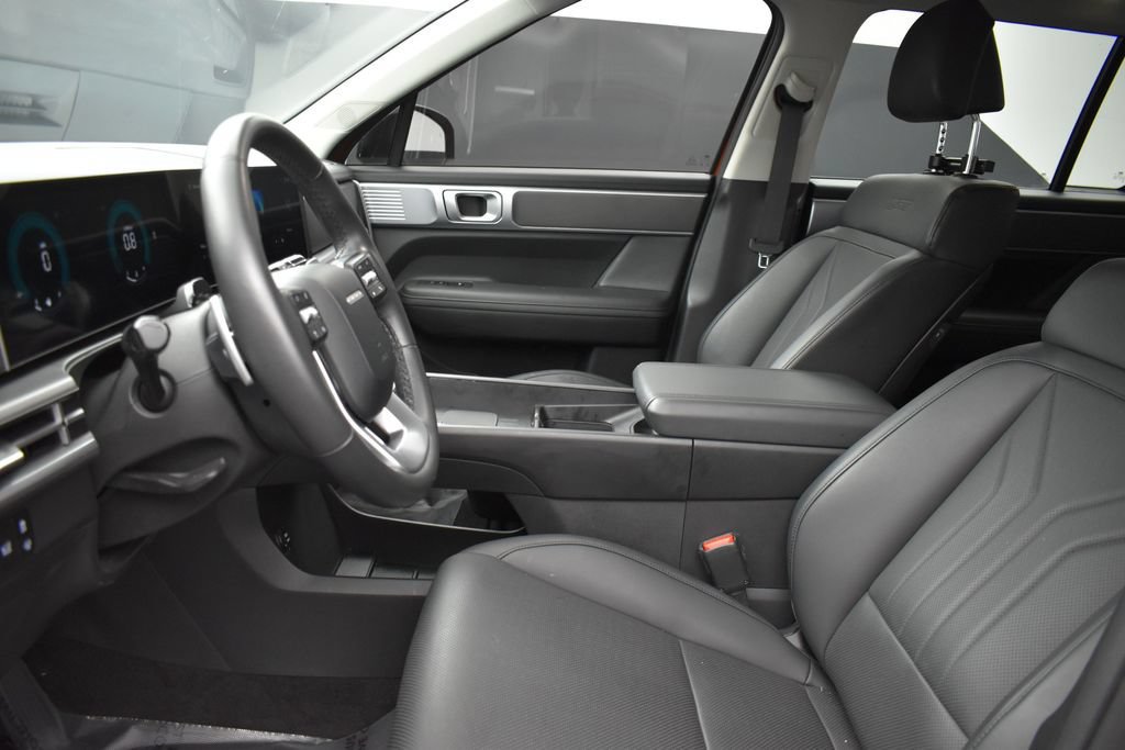 Used 2025 Hyundai Santa Fe XRT AWD/4WD image 11