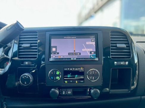 Used 2014 Chevrolet Silverado 2500 LT w/ Z71 Appearance Package image 25