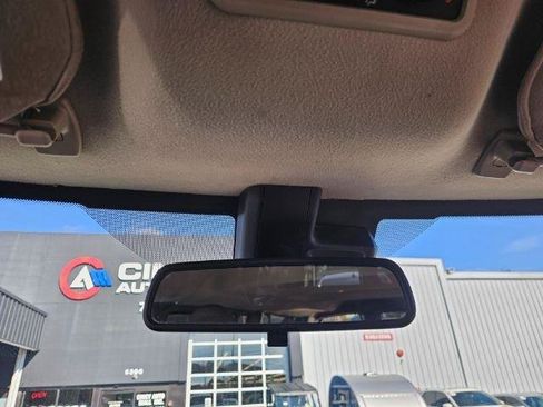 Used 2019 Chevrolet Express 3500 LT w/ LT Preferred Equipment Group RWD image 21