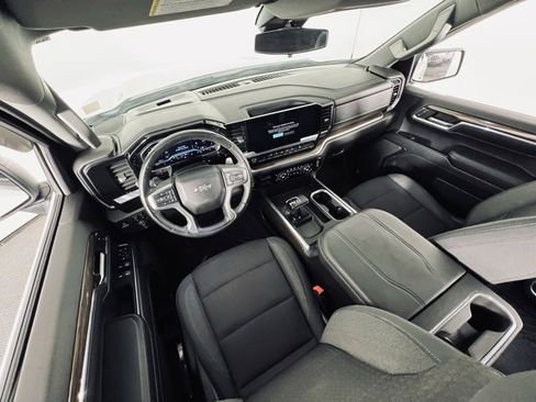 Used 2023 Chevrolet Silverado 1500 RST image 11