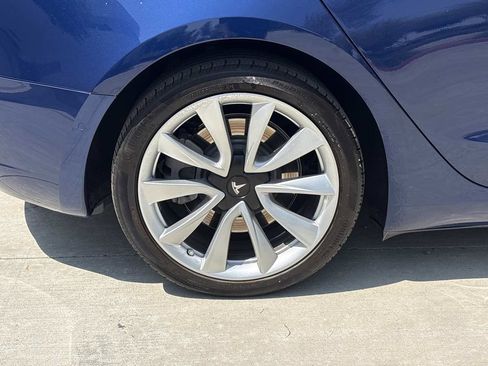 Used 2018 Tesla Model 3 Performance AWD/4WD image 9
