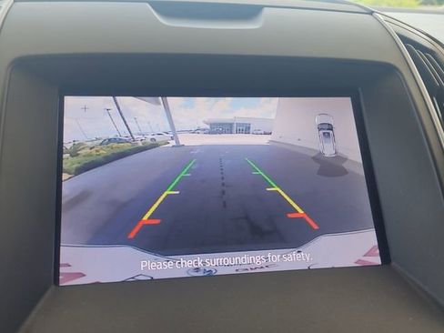 Used 2020 Ford Edge SEL w/ Convenience Package FWD image 33