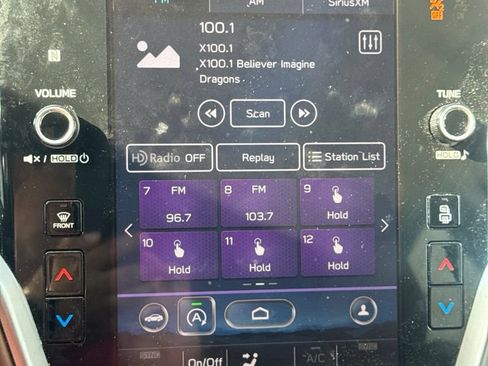 Used 2020 Subaru Outback Touring XT AWD/4WD image 25