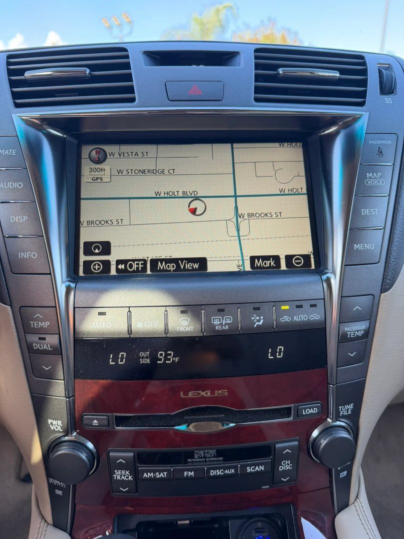 Used 2007 Lexus LS 460 RWD image 27