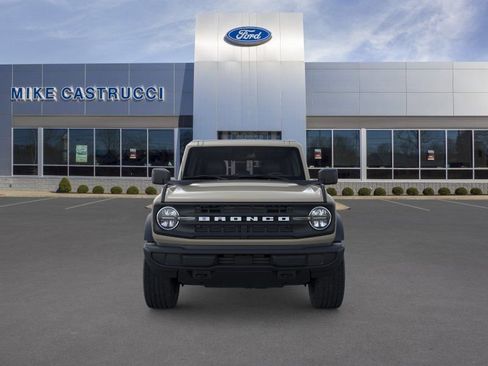 New 2026 Ford Bronco 4-Door AWD/4WD image 6