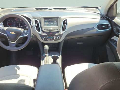 Used 2018 Chevrolet Equinox LT image 22