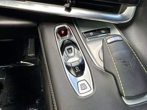Used 2022 Chevrolet Corvette Stingray Premium Conv w/ 3LT RWD image 23