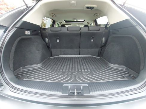 Used 2016 Honda HR-V EX image 18
