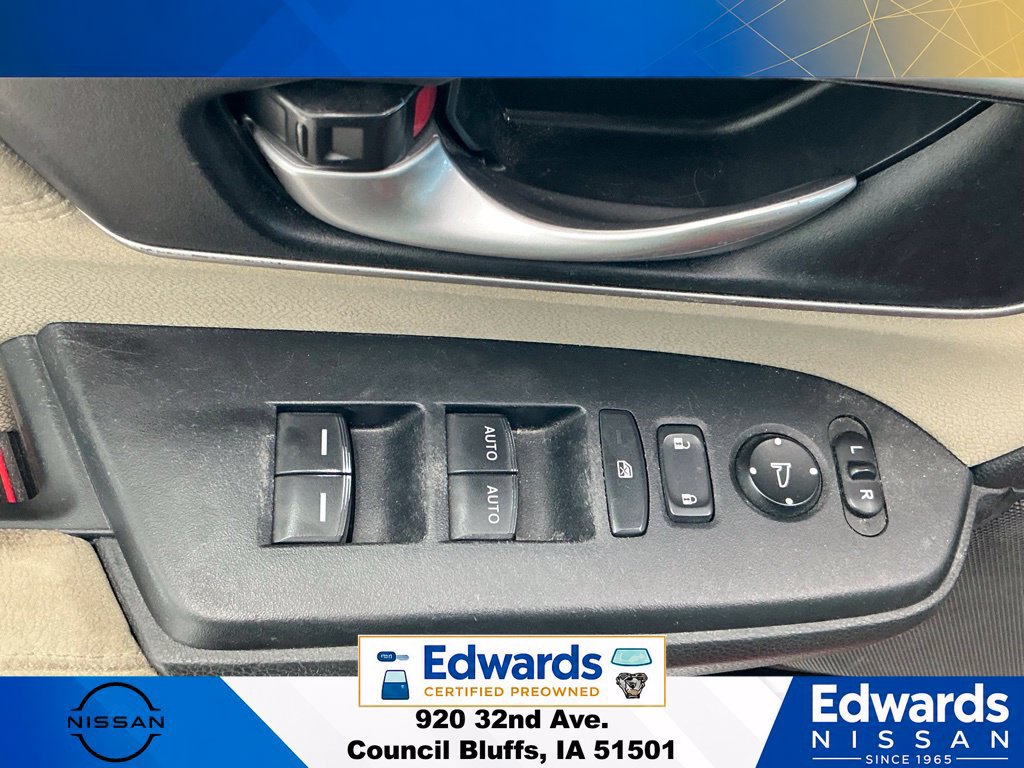 Used 2019 Honda CR-V EX image 18