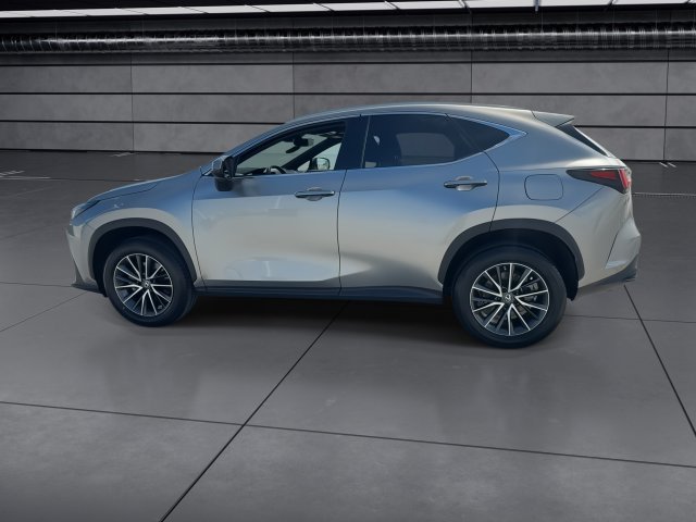 Certified 2023 Lexus NX 250 FWD w/ Towing Package (2000 Lbs) image 5