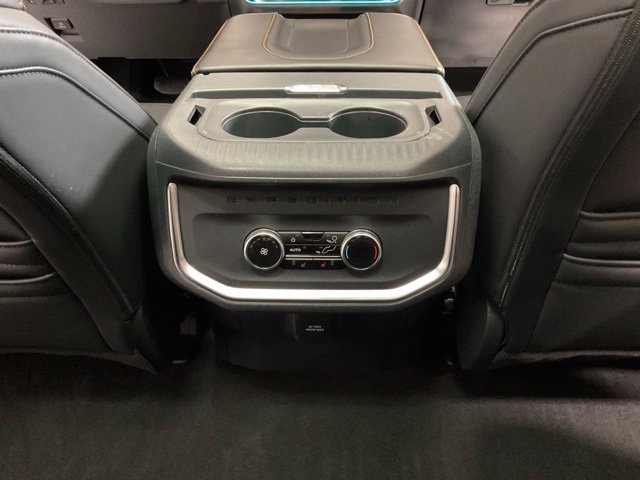Used 2025 Ford Expedition Tremor AWD/4WD image 30