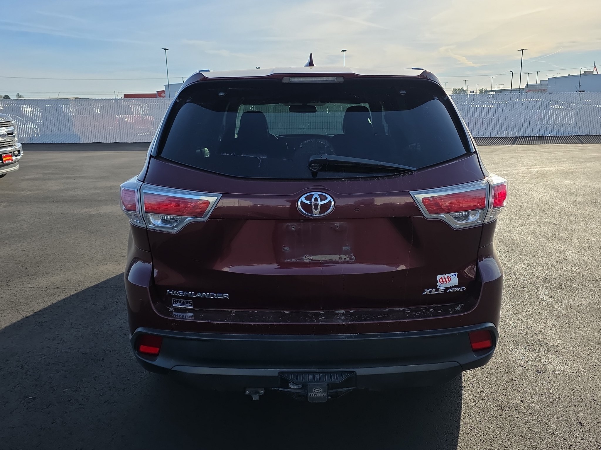 Used 2016 Toyota Highlander XLE AWD/4WD image 7