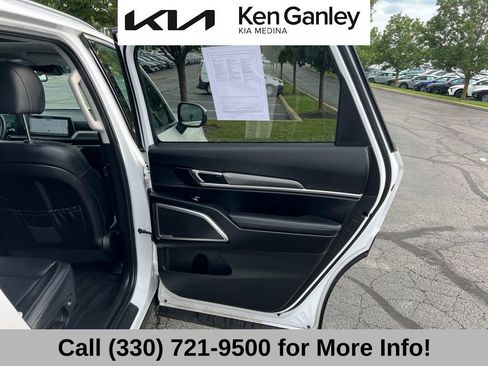 Certified 2024 Kia Telluride S w/ S Sunroof Package AWD/4WD image 54