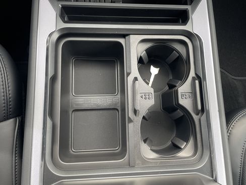 New 2026 Ford F350 Platinum image 32