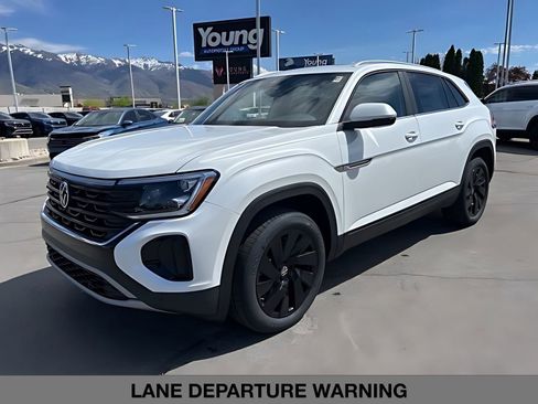 New 2026 Volkswagen Atlas Cross Sport SE AWD/4WD image 7