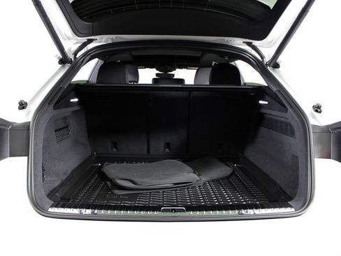 Used 2026 Audi Q8 Premium AWD/4WD image 26