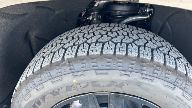 New 2026 Chevrolet Silverado 1500 RST w/ Z71 Off-Road Package AWD/4WD image 13
