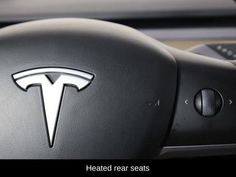Used 2023 Tesla Model Y Long Range image 10