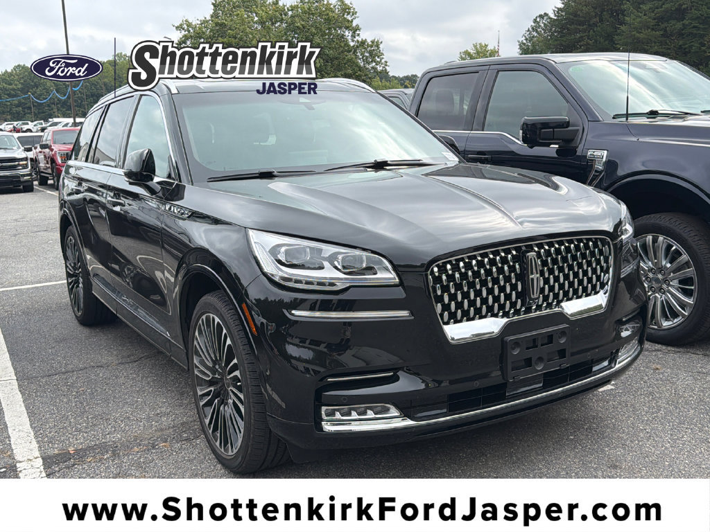 Used 2024 Lincoln Aviator Black Label AWD/4WD image 1