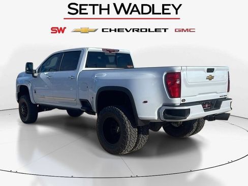New 2026 Chevrolet Silverado 3500 High Country w/ High Country Premium Package AWD/4WD image 5