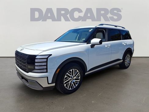 Used 2026 Hyundai Palisade SEL FWD image 3