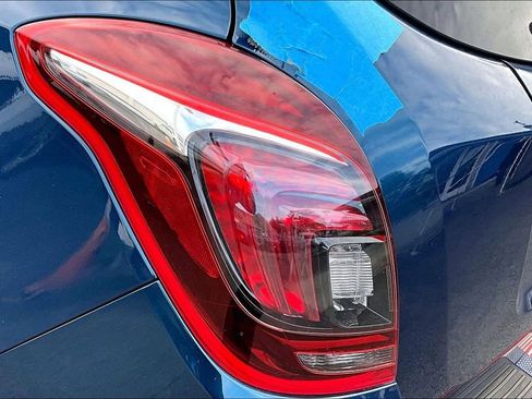 Used 2020 Buick Encore Preferred image 32