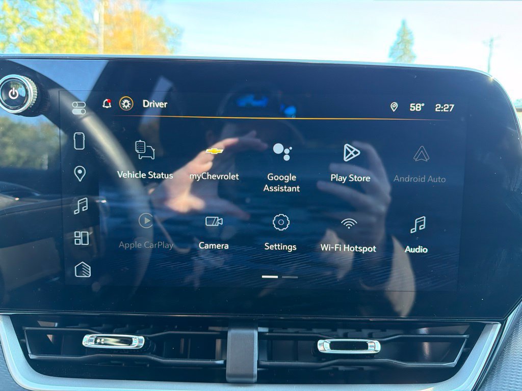 Used 2026 Chevrolet Equinox LT AWD/4WD image 17