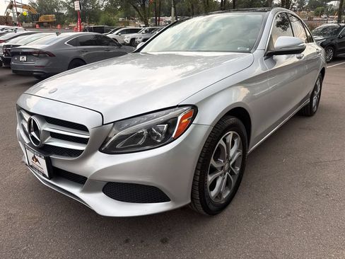 Used 2015 Mercedes-Benz C 300 4MATIC Sedan image 3