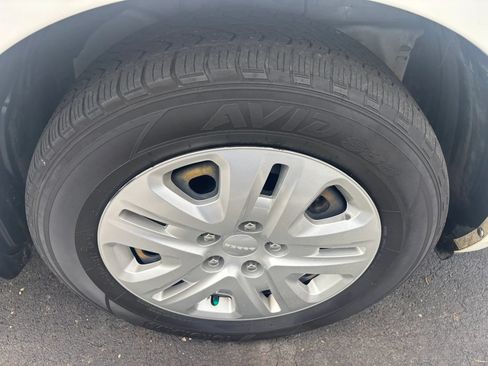 Used 2020 Dodge Journey SE w/ SE Popular Equipment Group FWD image 33