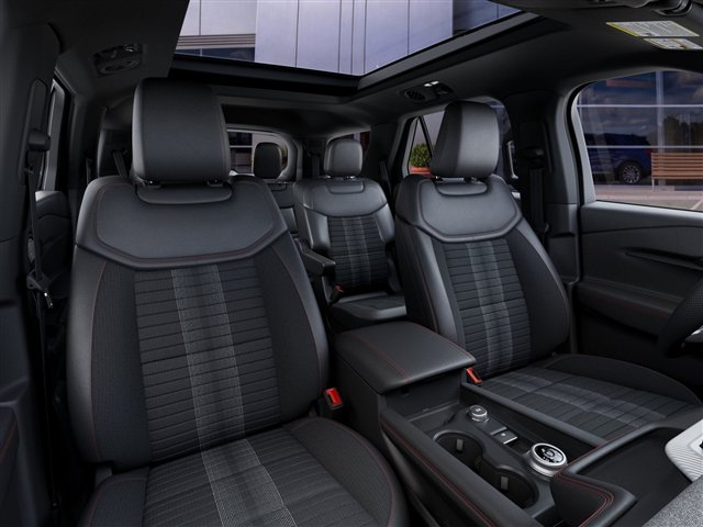 New 2027 Ford Explorer ST-Line w/ Premium Package AWD/4WD image 10