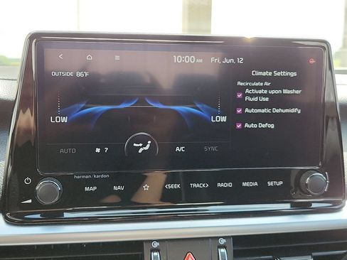 Used 2023 Kia Forte GT-Line w/ GT-Line Premium Package FWD image 11