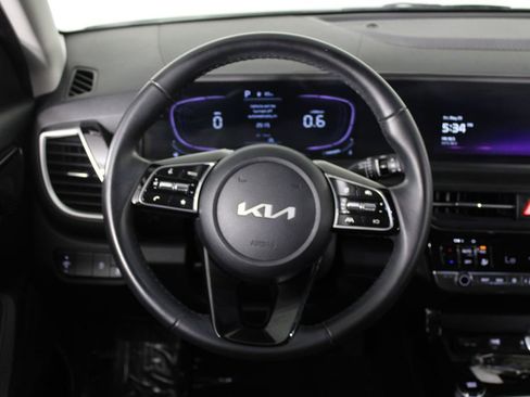 Used 2025 Kia Seltos S FWD image 20