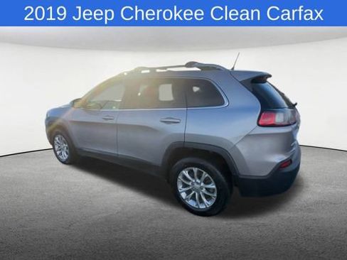 Used 2019 Jeep Cherokee Latitude w/ Popular Appearance Group image 7