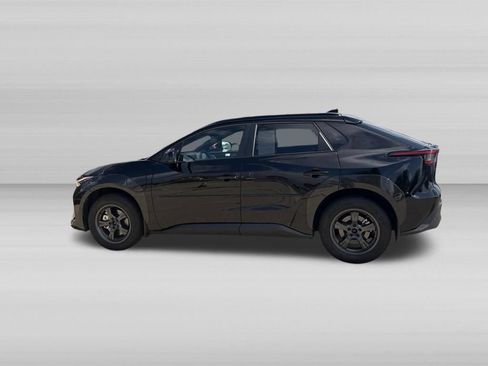 Used 2025 Toyota bZ4X AWD w/ Weather Package image 8
