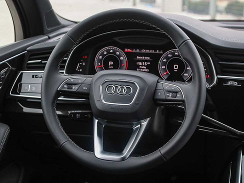 New 2025 Audi Q7 3.0T Premium Plus image 16