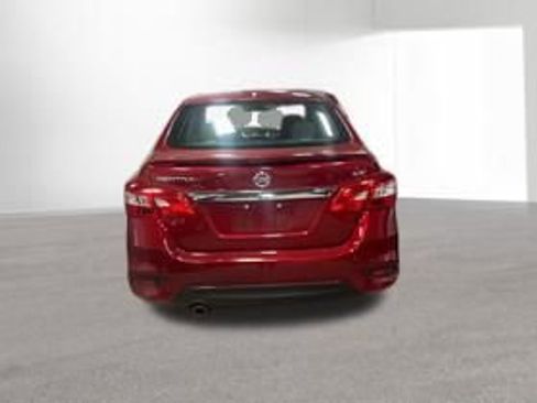 Used 2019 Nissan Sentra SR w/ Premium Package (SR) image 5