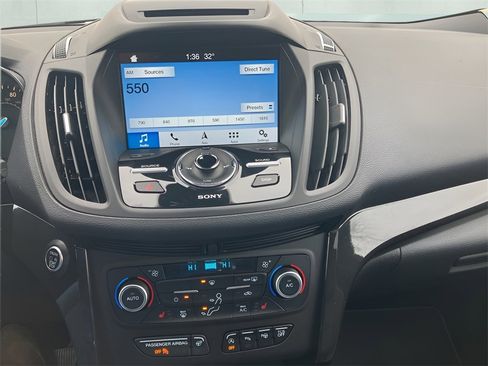 Used 2018 Ford Escape Titanium w/ Ford Safe & Smart Package image 26