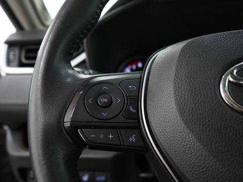 Used 2019 Toyota RAV4 Limited w/ Cold Weather Package AWD/4WD image 28