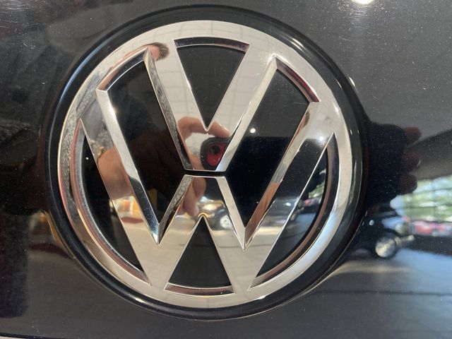 Used 2017 Volkswagen Passat 1.8T SE FWD image 33