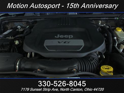 Used 2015 Jeep Wrangler Unlimited Sport image 12