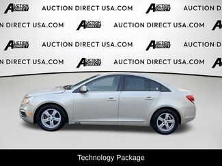 Used 2015 Chevrolet Cruze LT w/ Technology Package FWD video 3