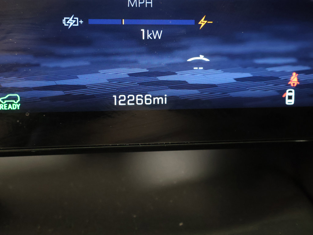 Used 2025 Chevrolet Equinox EV RS w/ Convenience Package II FWD image 44